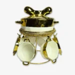 طقم شوربة بالحله غطاء فيونكه على حامل دهبى