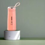 زجاجة مياه بلاستيك بيد روز, homely hub