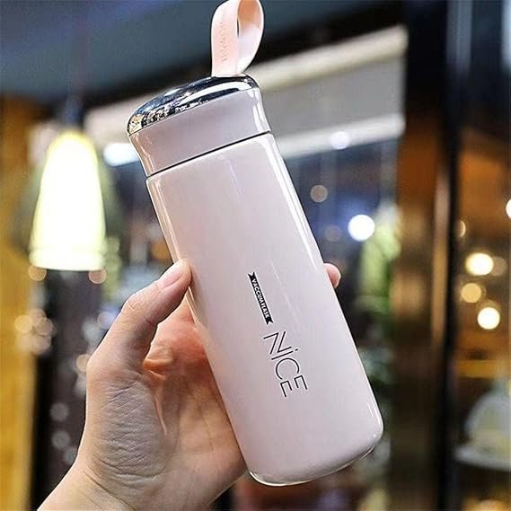 زجاجة مياه بلاستيك بيضاء بمقبض, Homely hub